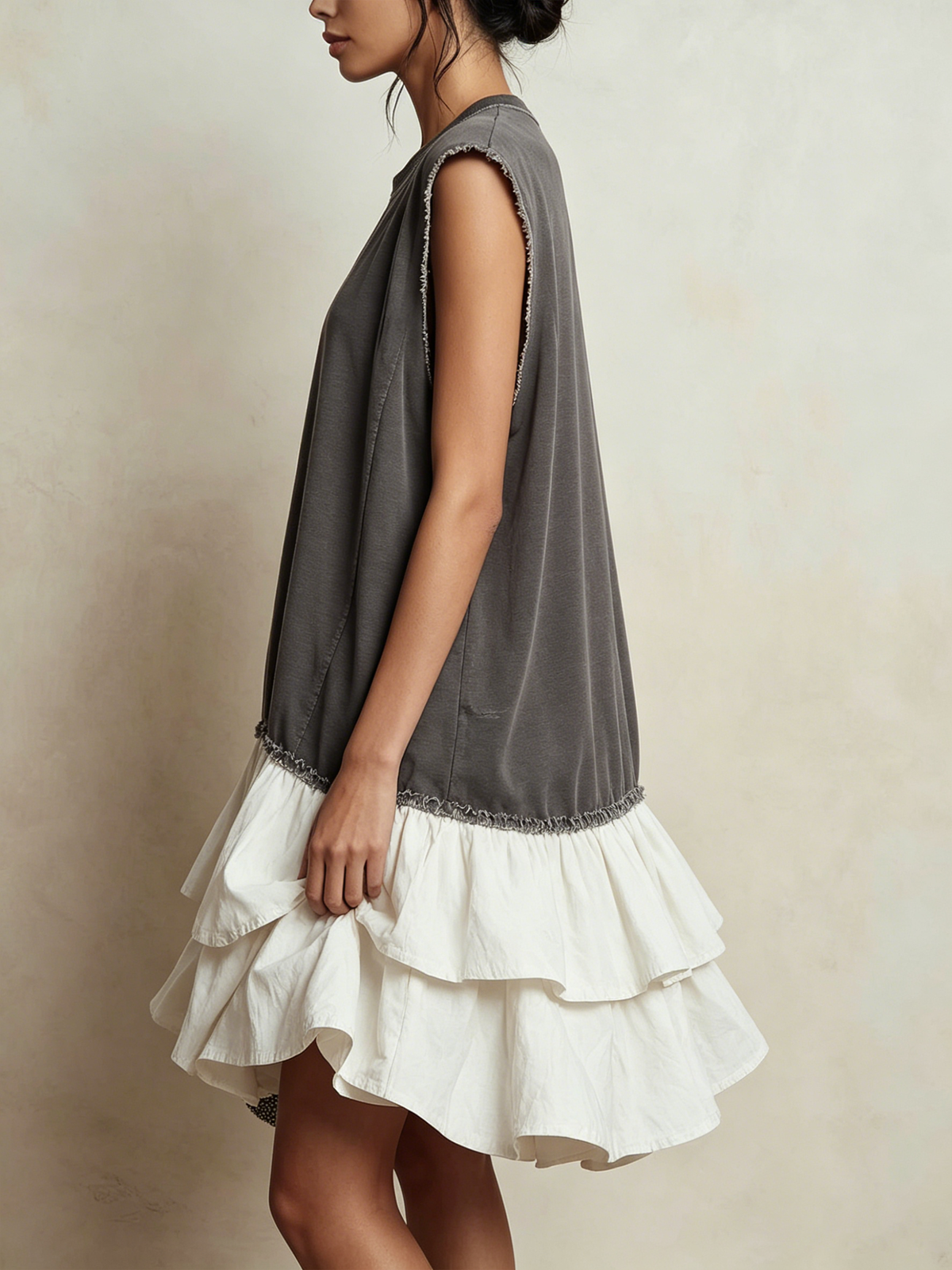 Ilaria | Relaxed Colour-Block Dress