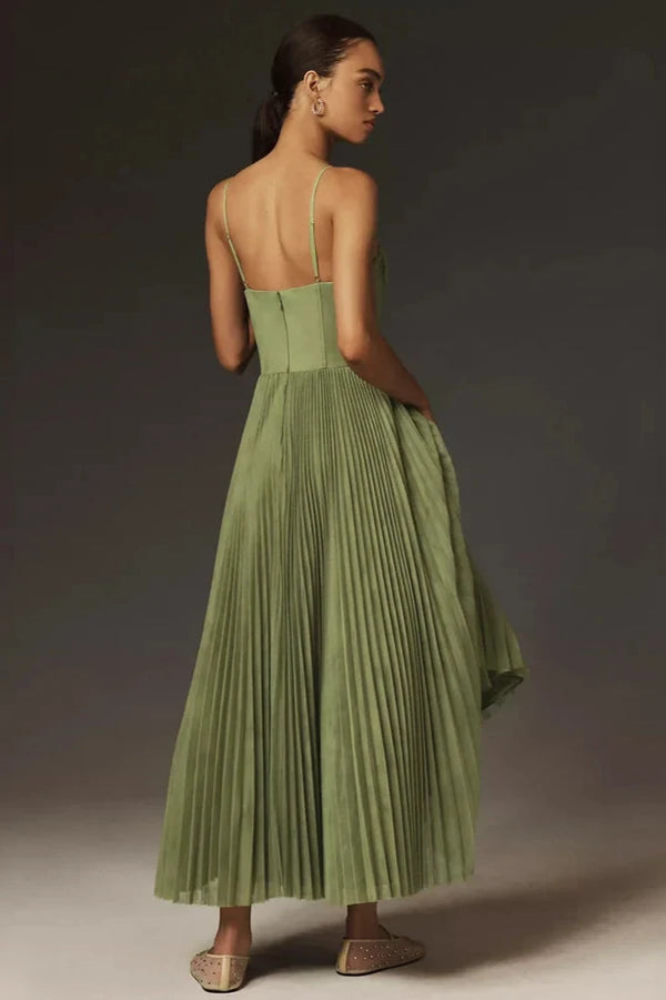 Elegant Pleated Midi Dress