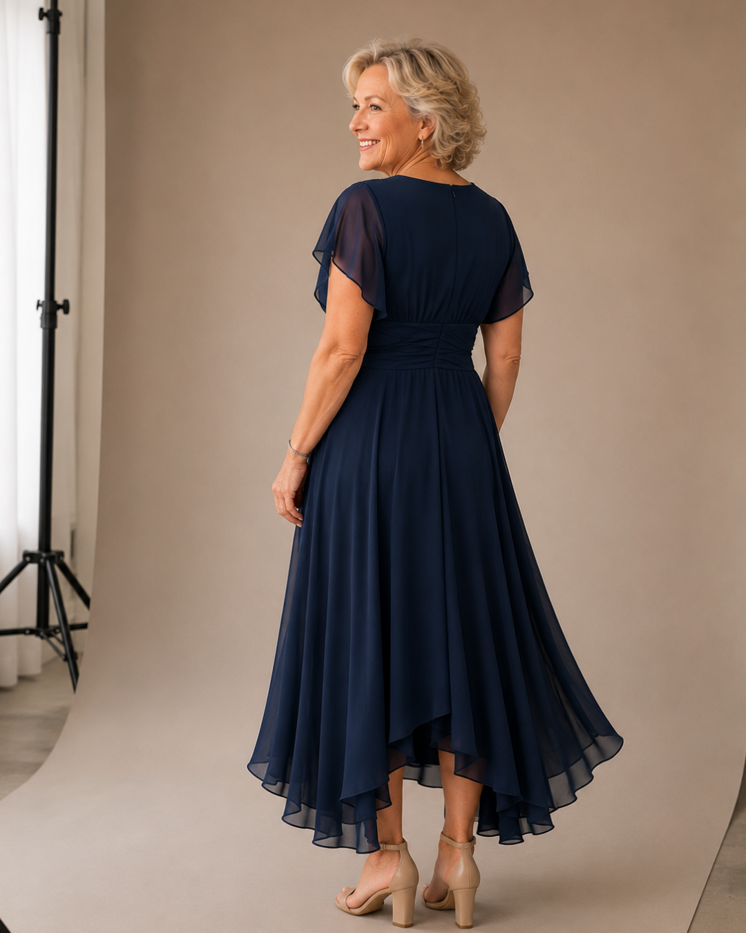 Christina | A-Line Dress with V-Neck