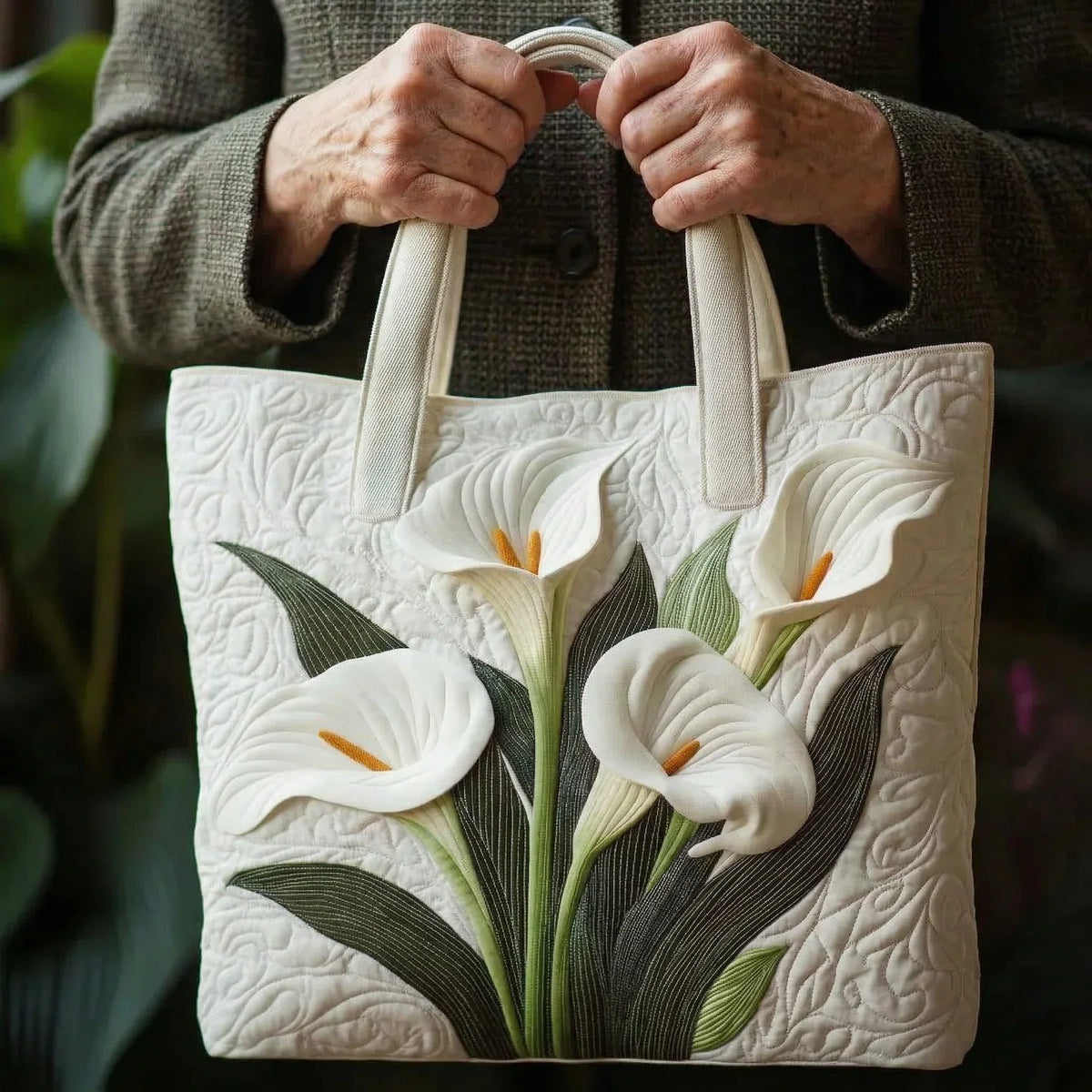 Shell White Quilted Tote Bag
